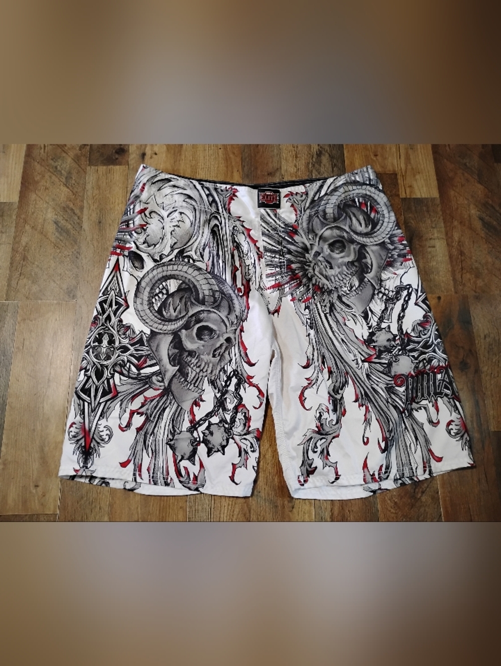 MMA Elite Graphic Skull Board Shorts with Red & Black Men's Size: L